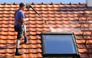 roof cleaning Carnbee, Fife
